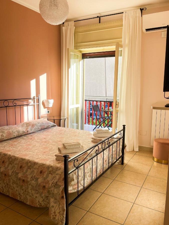 A Casa Di Cecy Bed & Breakfast Агрополи Екстериор снимка